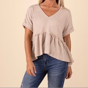 Short Sleeve Ribbed V-Neck Babydoll Top in Oatmeal